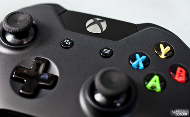 Xbox One mando detalle